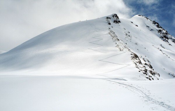 Adyr-su & Adyl-su Valleys. Ski trip on Elbrus. 2015